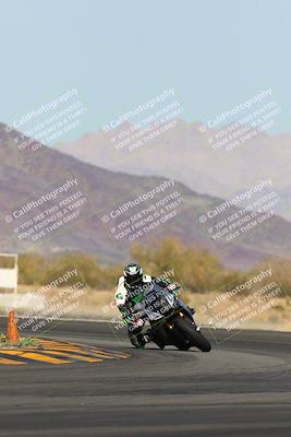 media/Feb-04-2023-SoCal Trackdays (Sat) [[8a776bf2c3]]/Turn 14 (115pm)/